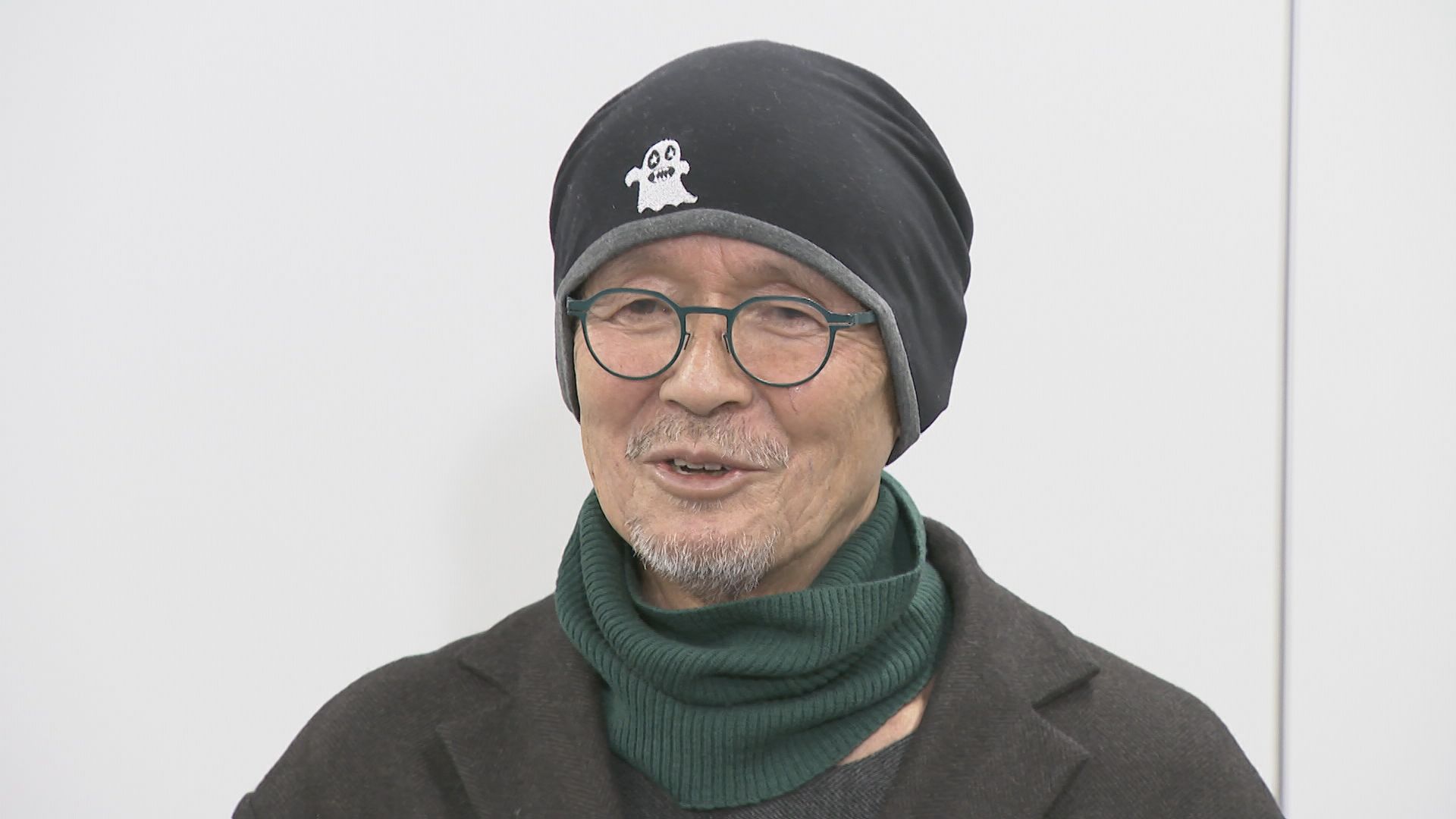 火野正平さん死去 祭壇の遺影には 照れ臭そうに微笑む姿 | TBS NEWS