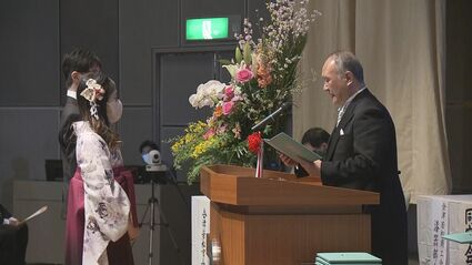 多くはICT関連企業に就職 会津大で卒業式、282人が旅立ち 福島 | 福島