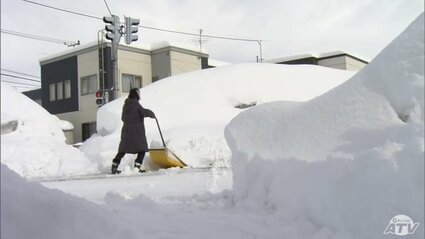 弘前で積雪が観測史上最大の160cmに！青森県は鉄道も運休などの