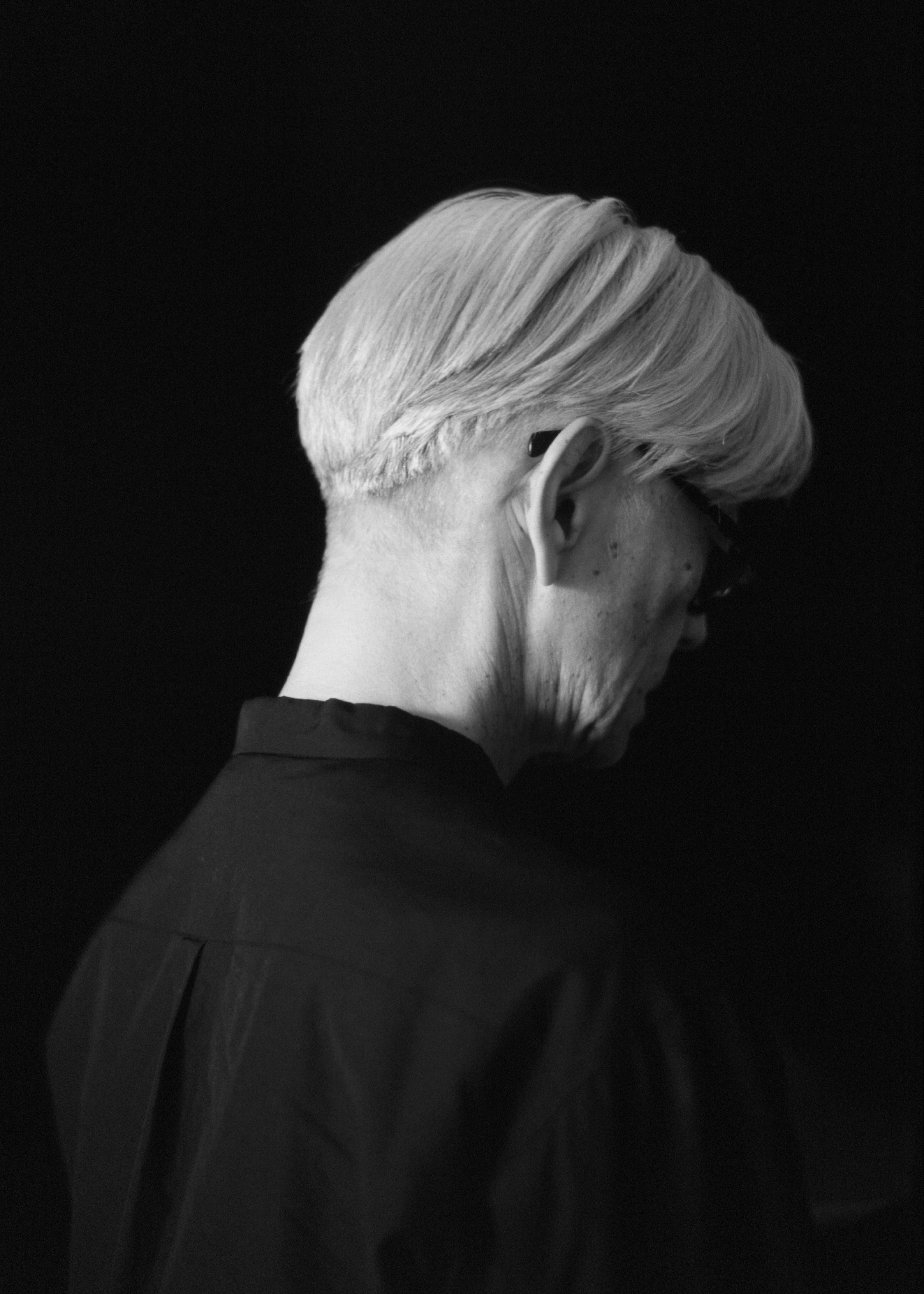 坂本龍一さんを聴きながら描いた、追悼鉛筆デッサン。 1680479166258_72e31865a228e701