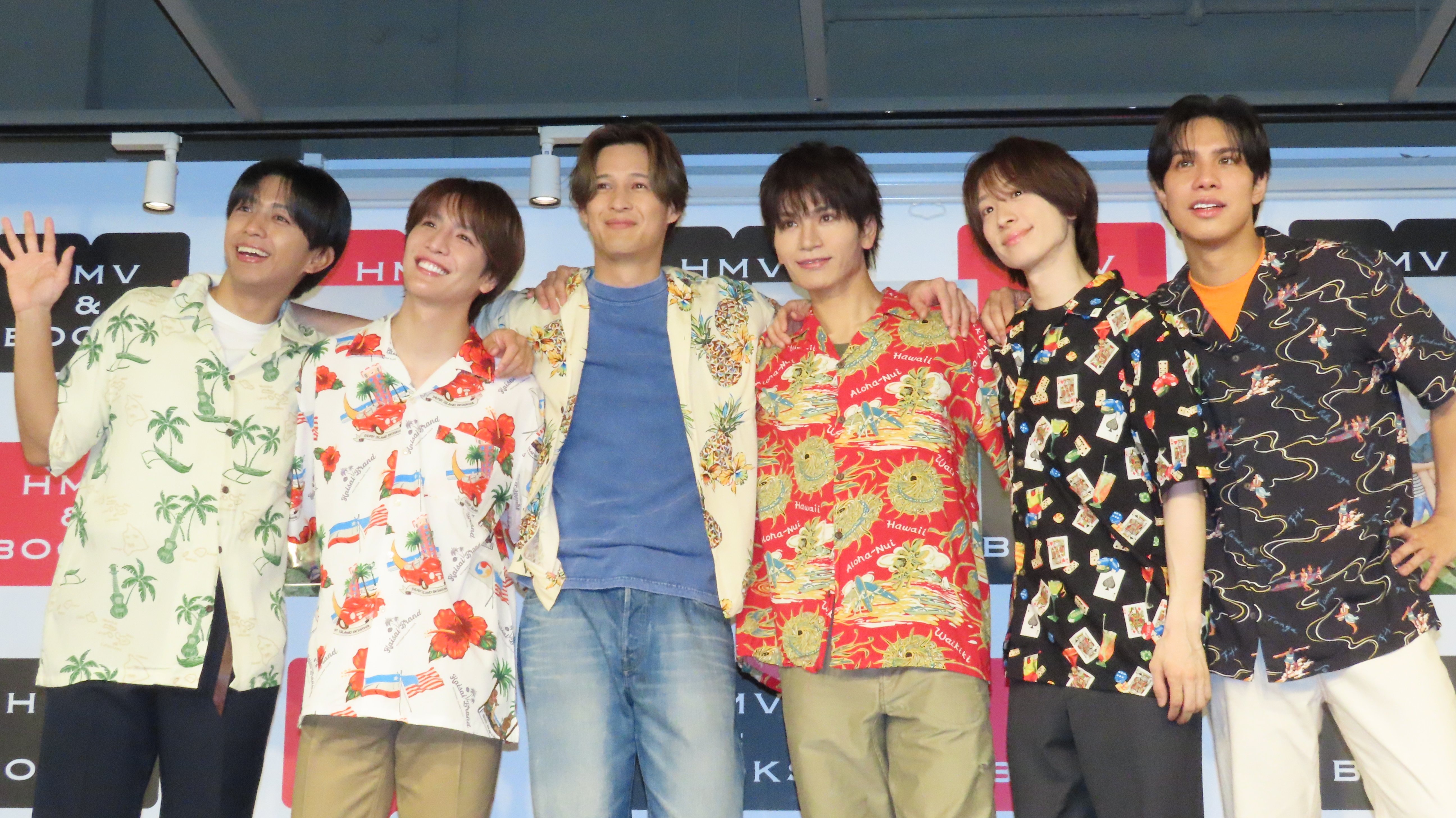 MATSURI】30代で出せる最初で最後の写真集を発売 5冊購入の松岡卓弥は