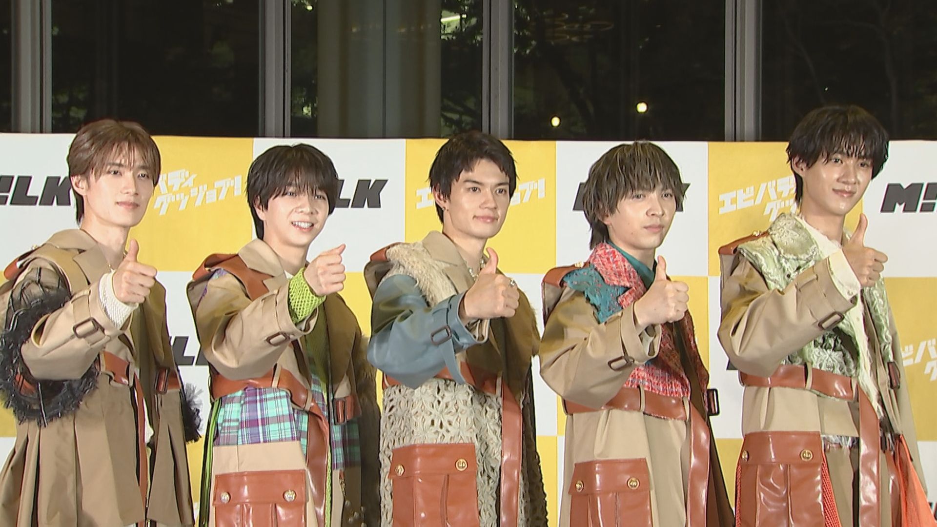 M!LK・佐野勇斗】 結成10年を記念して ”スーパーヒーロー”に扮した