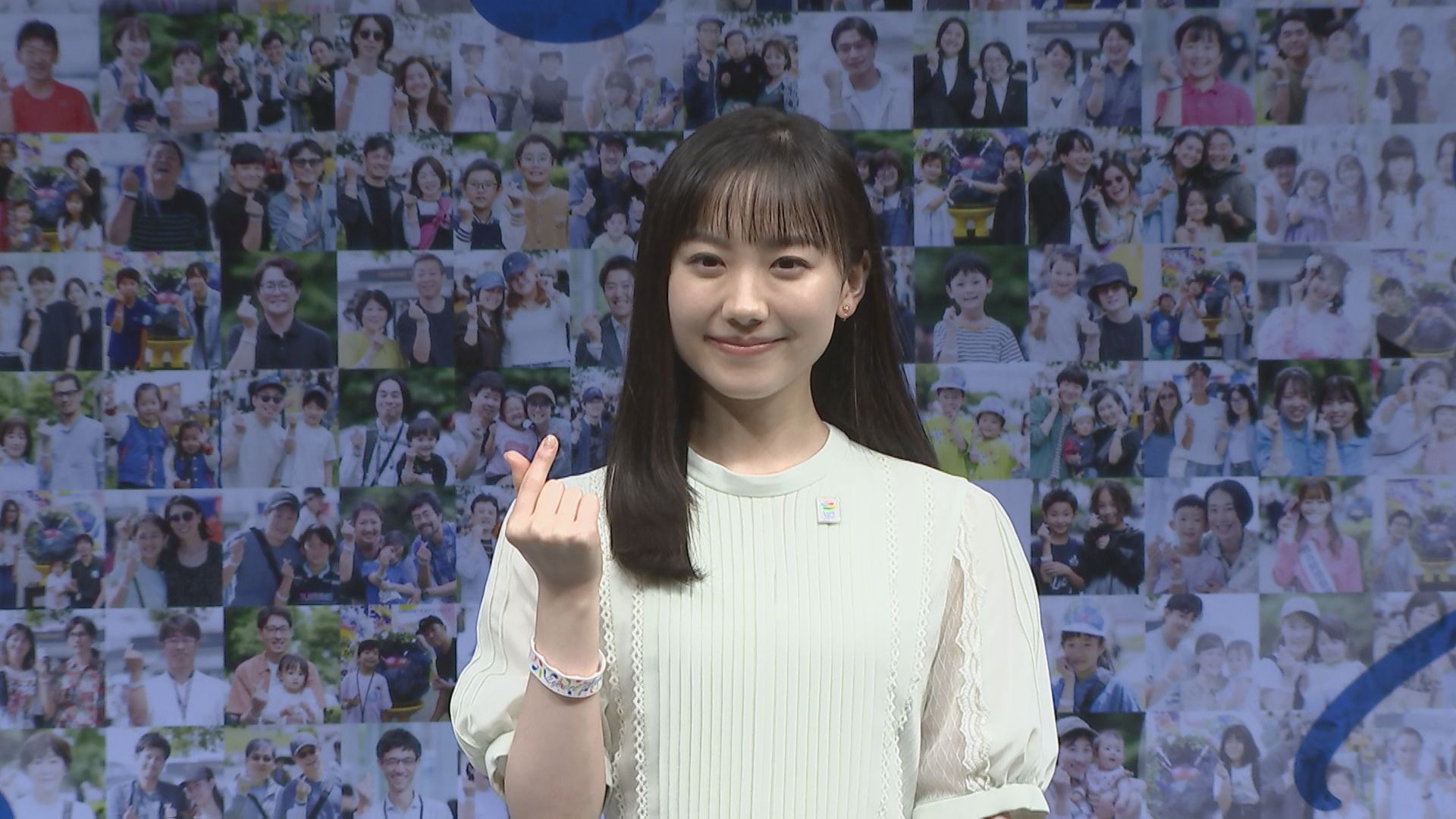 芦田愛菜 】 貴重でキュートなステップ披露に会場ほっこり 「GREEN