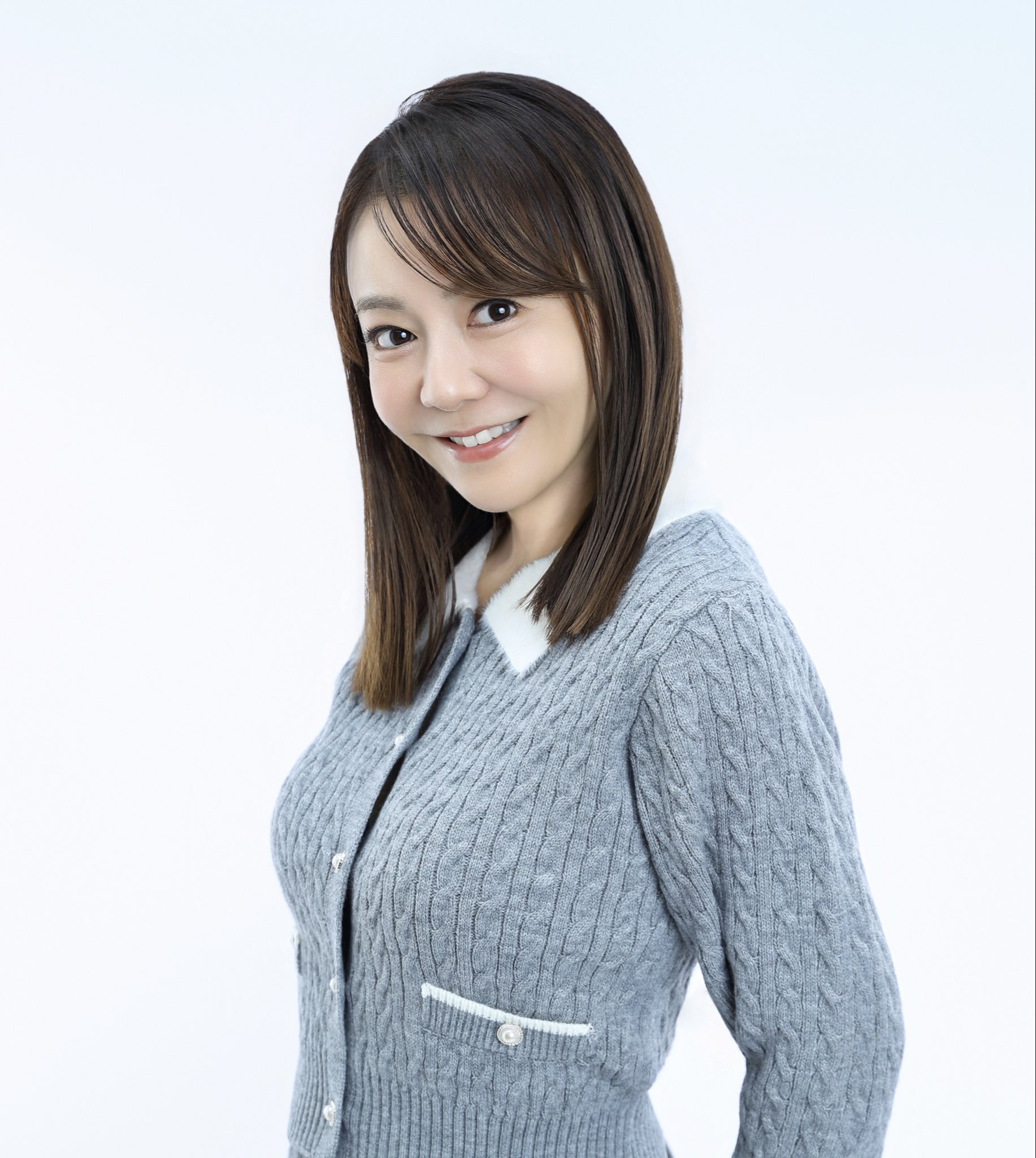 華原朋美 】 新幹線で子どものリュック紛失 「見つけた方には100万円を
