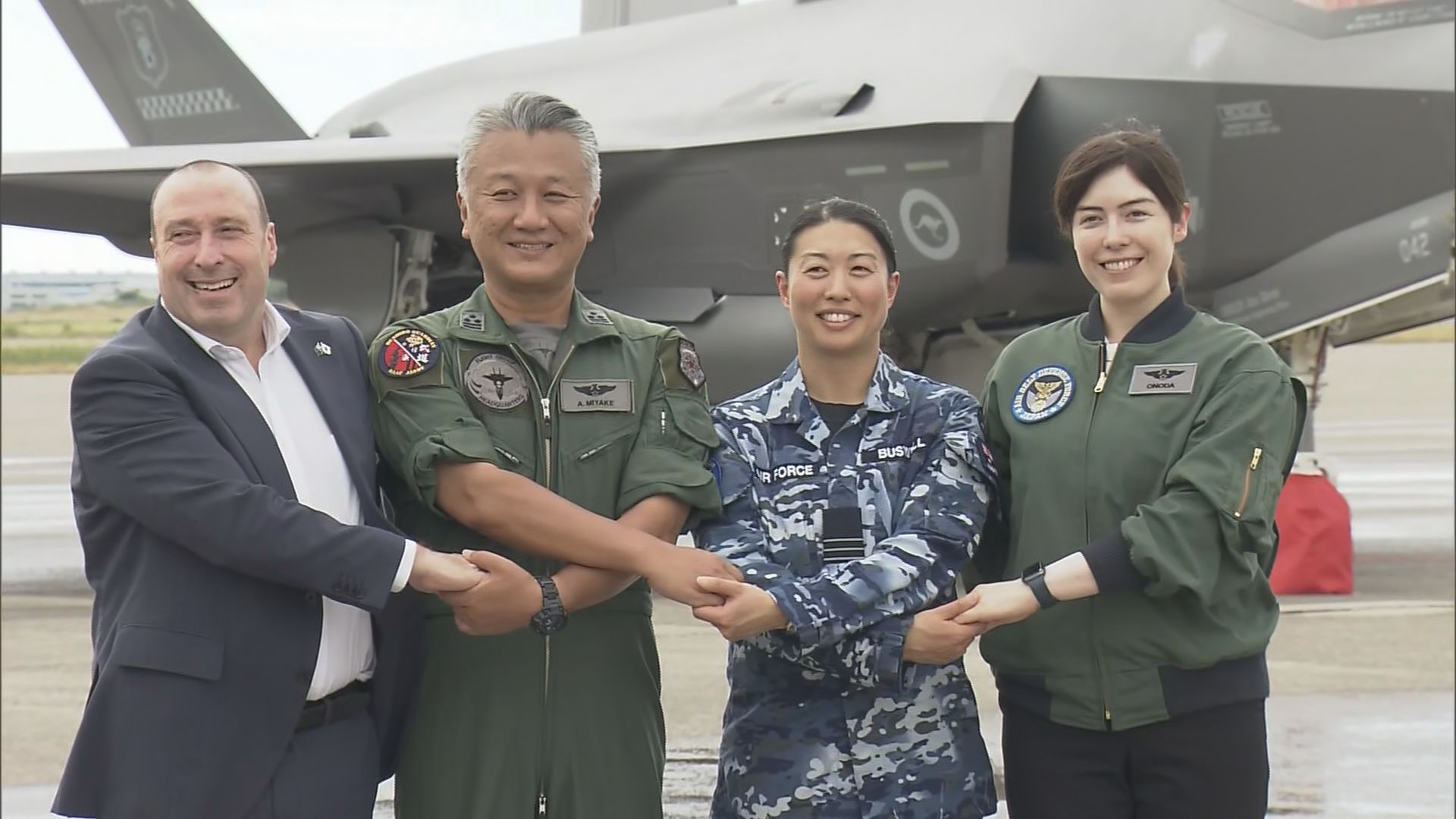 「円滑化協定」発効後では初 小松基地の“日豪共同訓練”で小野田防衛大臣政務官が隊員らに訓示 | TBS NEWS DIG