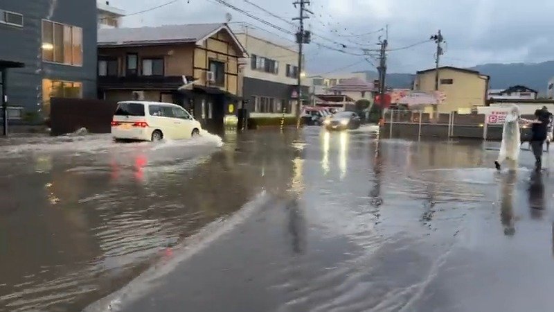 一番ひどい」内水氾濫か、少なくとも浸水被害18件 10日夜、会津若松市