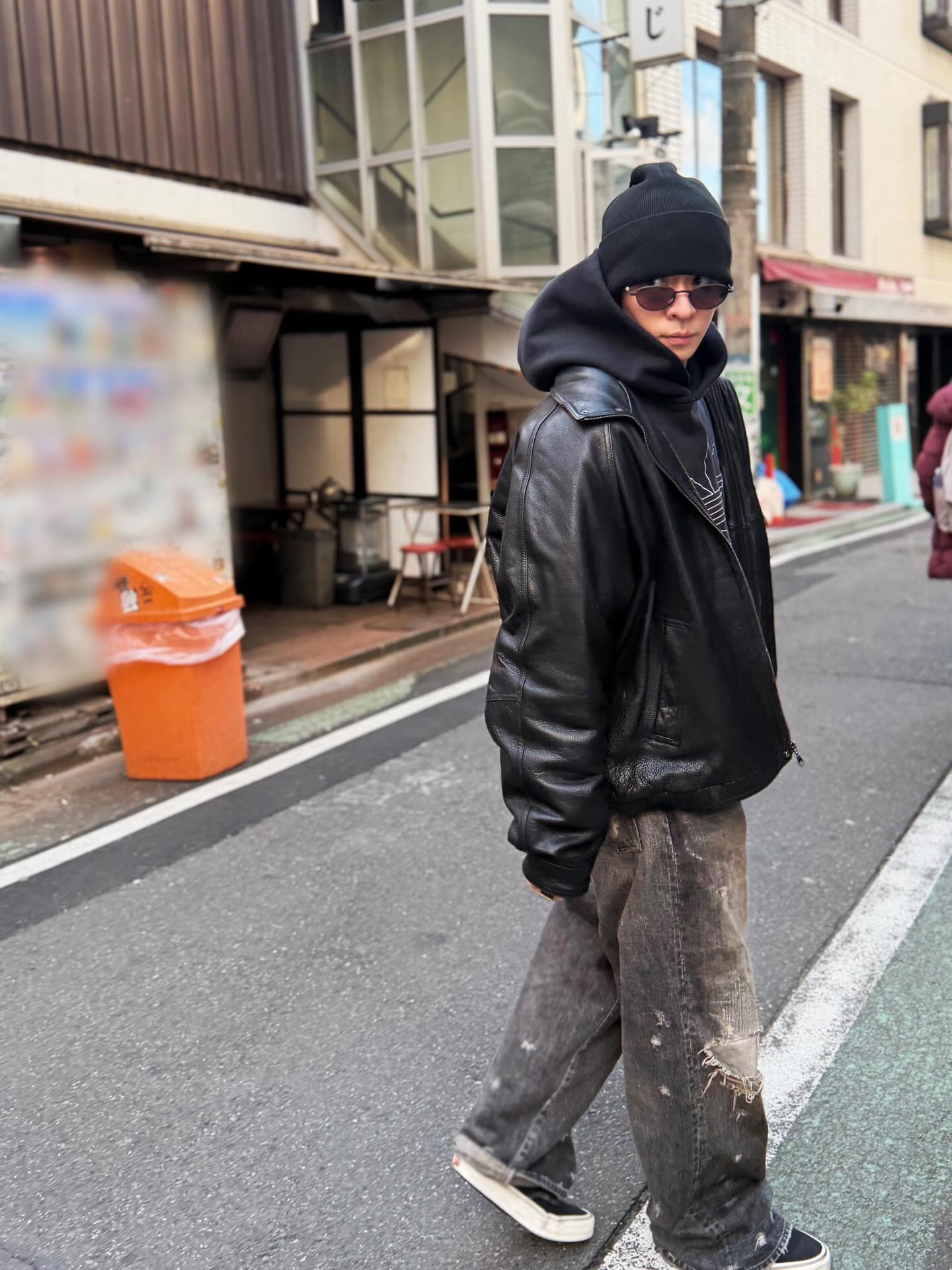 Supreme ブラック ビーニー　Number_i 岸優太着用 Number_i ・岸優太 】「センターGUY」路地裏からスクランブル交差点