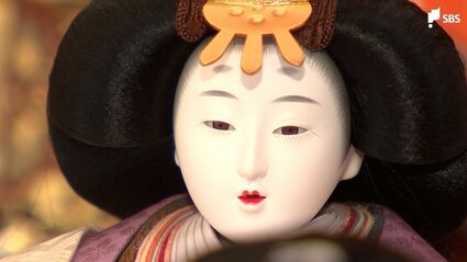 島田龍児の人形♦月下美人 丁寧に、感謝を込めて」ひな人形や五月人形を炎で納める＝静岡・島田市