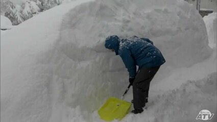 青森市で40年ぶりの積雪180cm超 24時間で降雪35cm 2日明け方にかけて