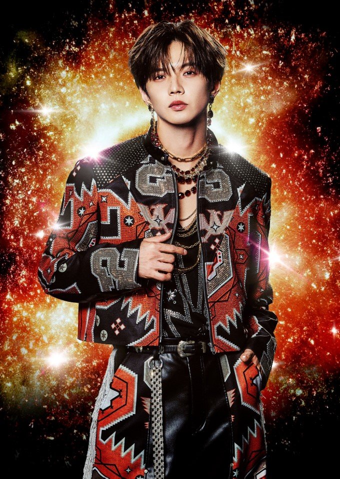 FANTASTICS 】佐藤大樹さん “まさかのフライング” アーティスト写真を