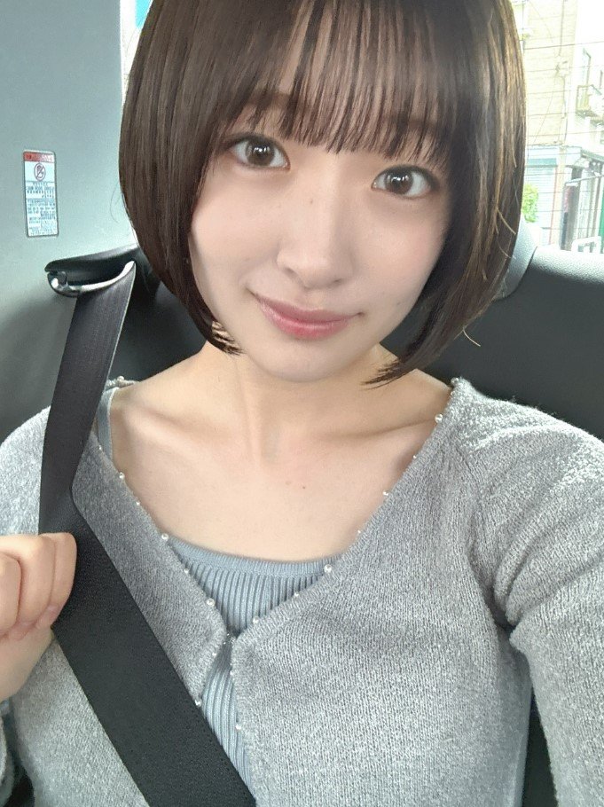 櫻坂46・小島凪紗さん 「バッサリ切ってショートヘア」姿を公開