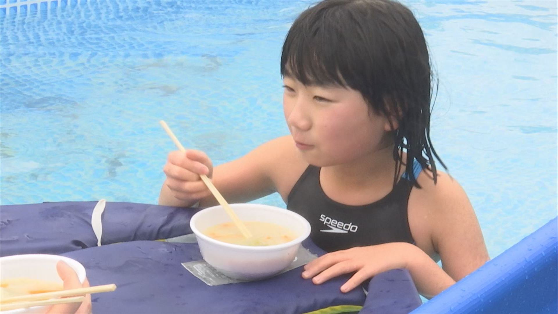 競泳 ジュニアアイドル 高画質