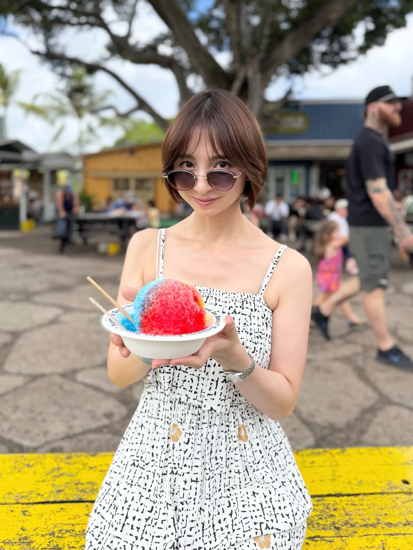 篠田麻里子 ボイスストラップ カゴメ 野菜１日これ１本  「希少商品です」 篠田麻里子 】 家族でのハワイ旅行を写真と共に報告「今のうちに