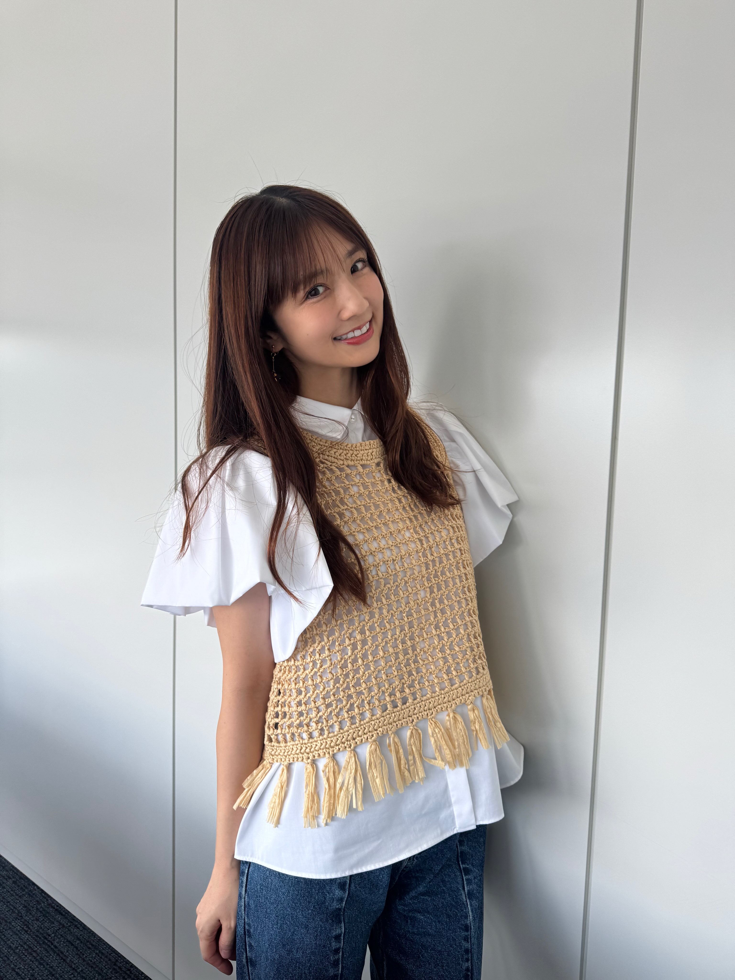 小倉優子 】 夏休み最後に子どもたちと逗子の海へ 電車移動に「意外に