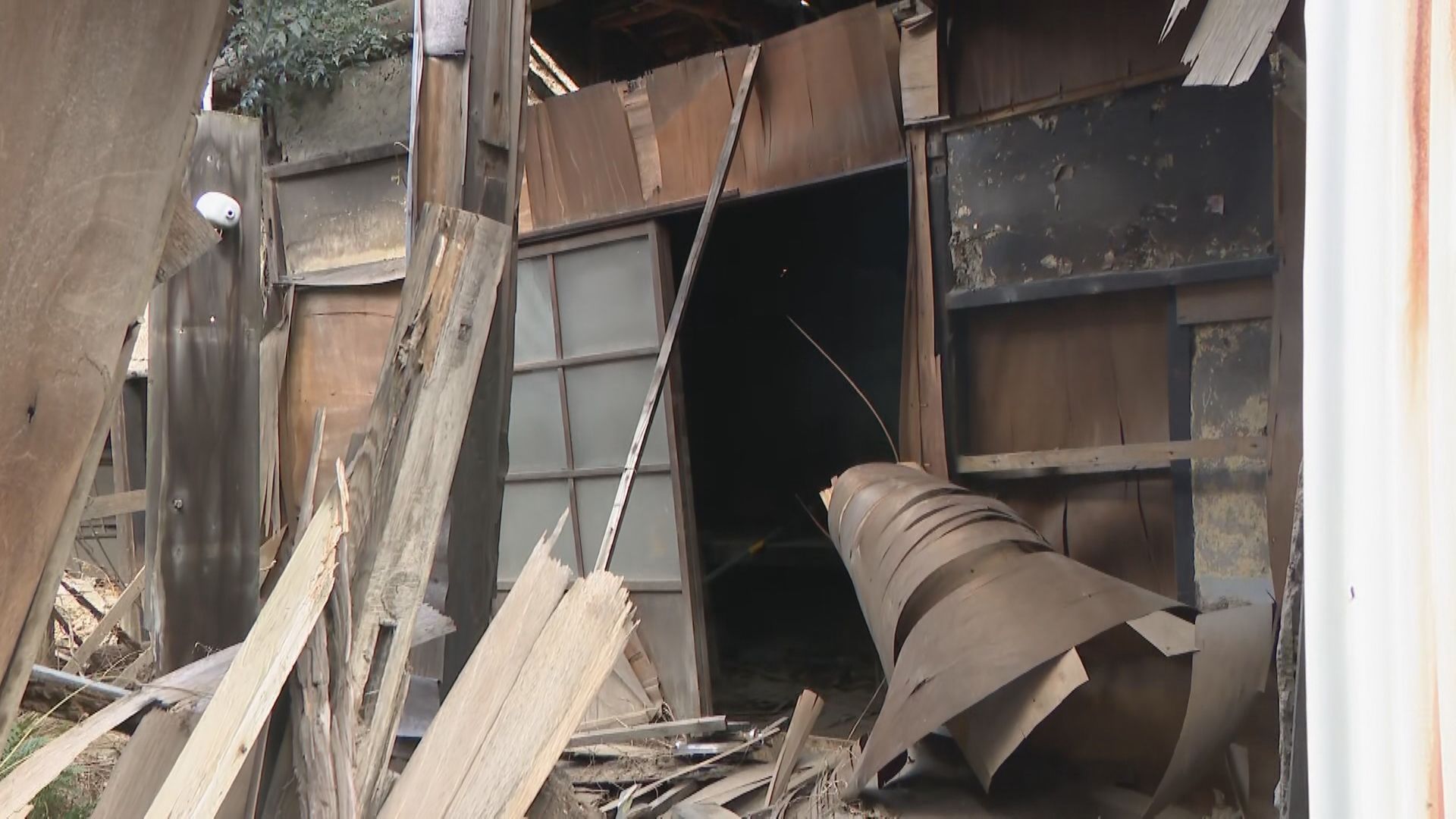 危険な空き家 所有者が「解体」に応じず行政代執行 費用約200万円は所有者に全額請求へ  名古屋市