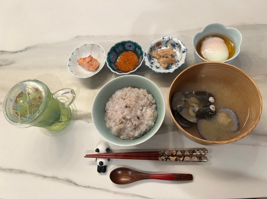 Ayako Kanbe(かんべあやこ)　猫と少女 藤あや子 】孫娘 “JK” に豪華お弁当「あや弁」を製作 猛暑でも愛