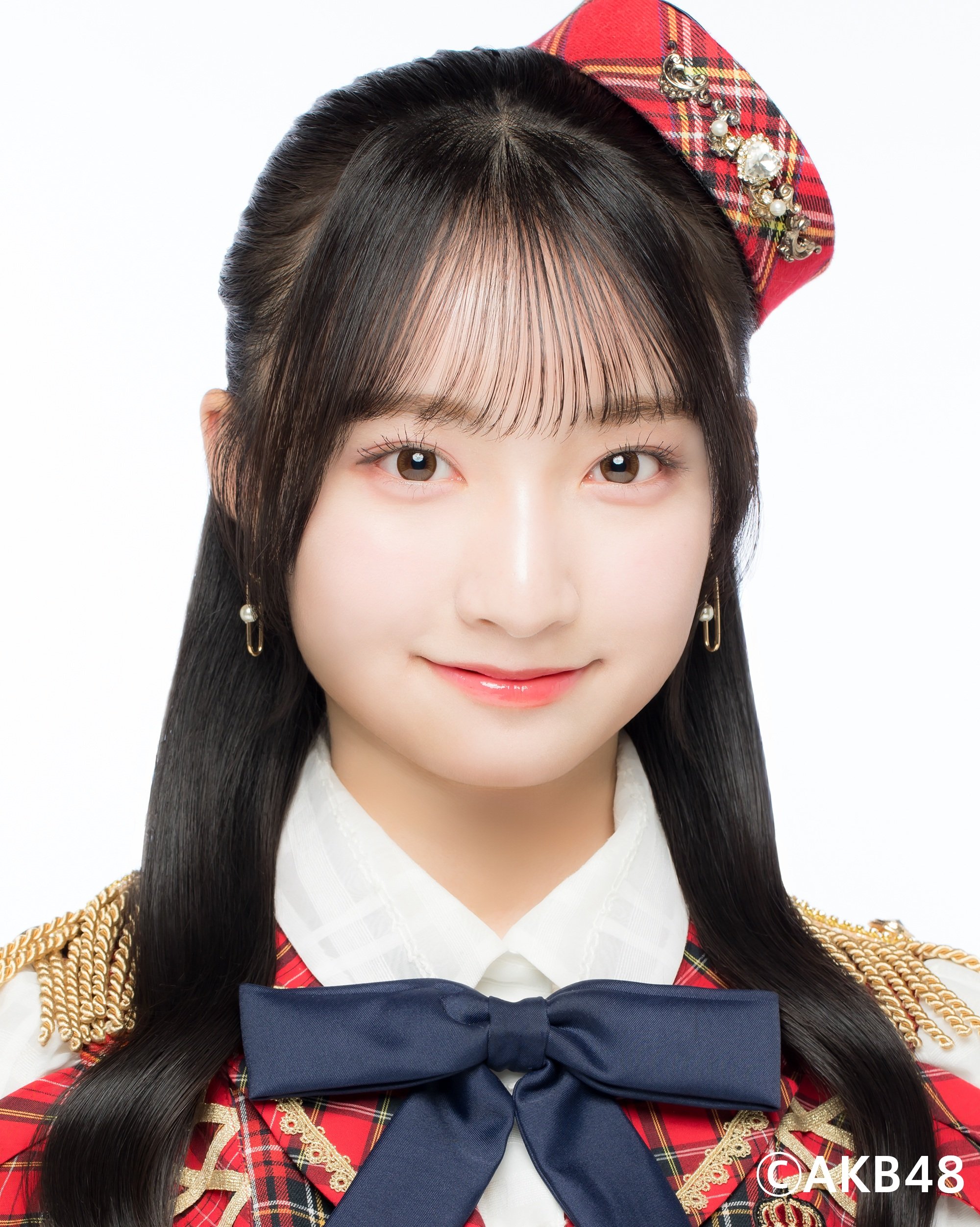 AKB48 】白鳥沙怜 卒業を発表「学業と両立していく中で、自分なりに