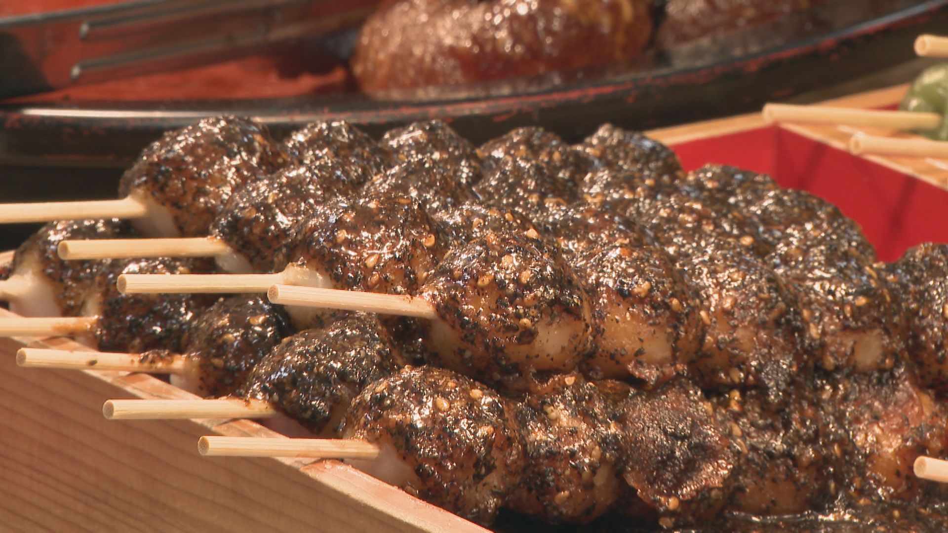 高級シャインマスカットやヘーゼルナッツを使ったソフトクリーム　旬の味を集めた｢長野大物産展｣ 名鉄百貨店本店