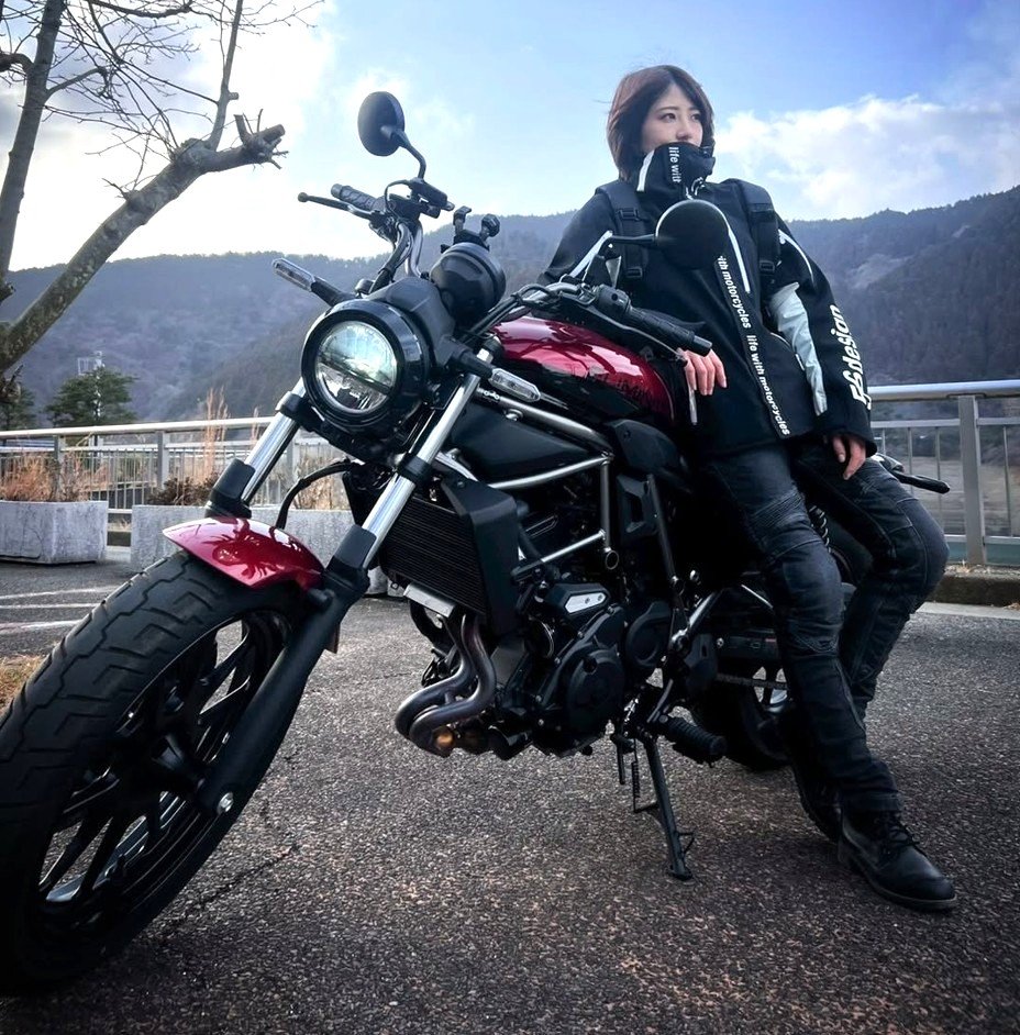 元乃木坂46・若月佑美 】 愛車カワサキ「ELIMINATOR PLAZA EDITION