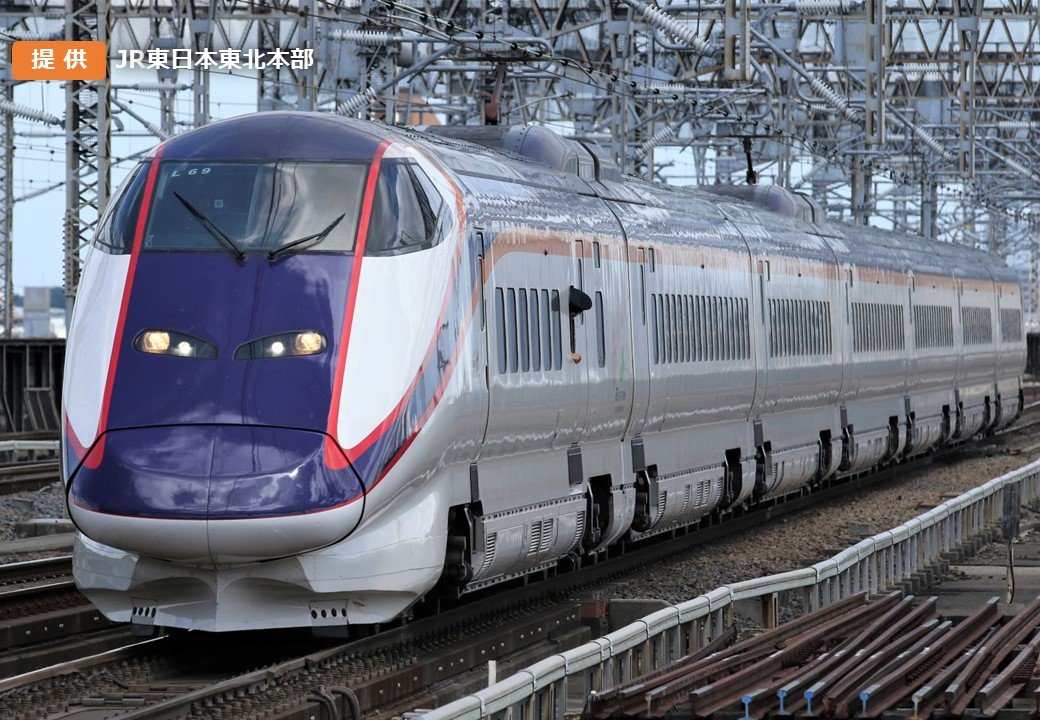 山形新幹線E3系「つばさ」約6年半ぶりに「シルバーカラー」復刻 新型E8