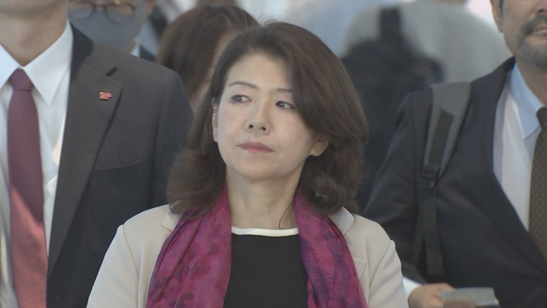 岸田総理の裕子夫人 米・ワシントンに向けて羽田空港を出発 バイデン大統領のジル夫人と懇談 | TBS NEWS DIG